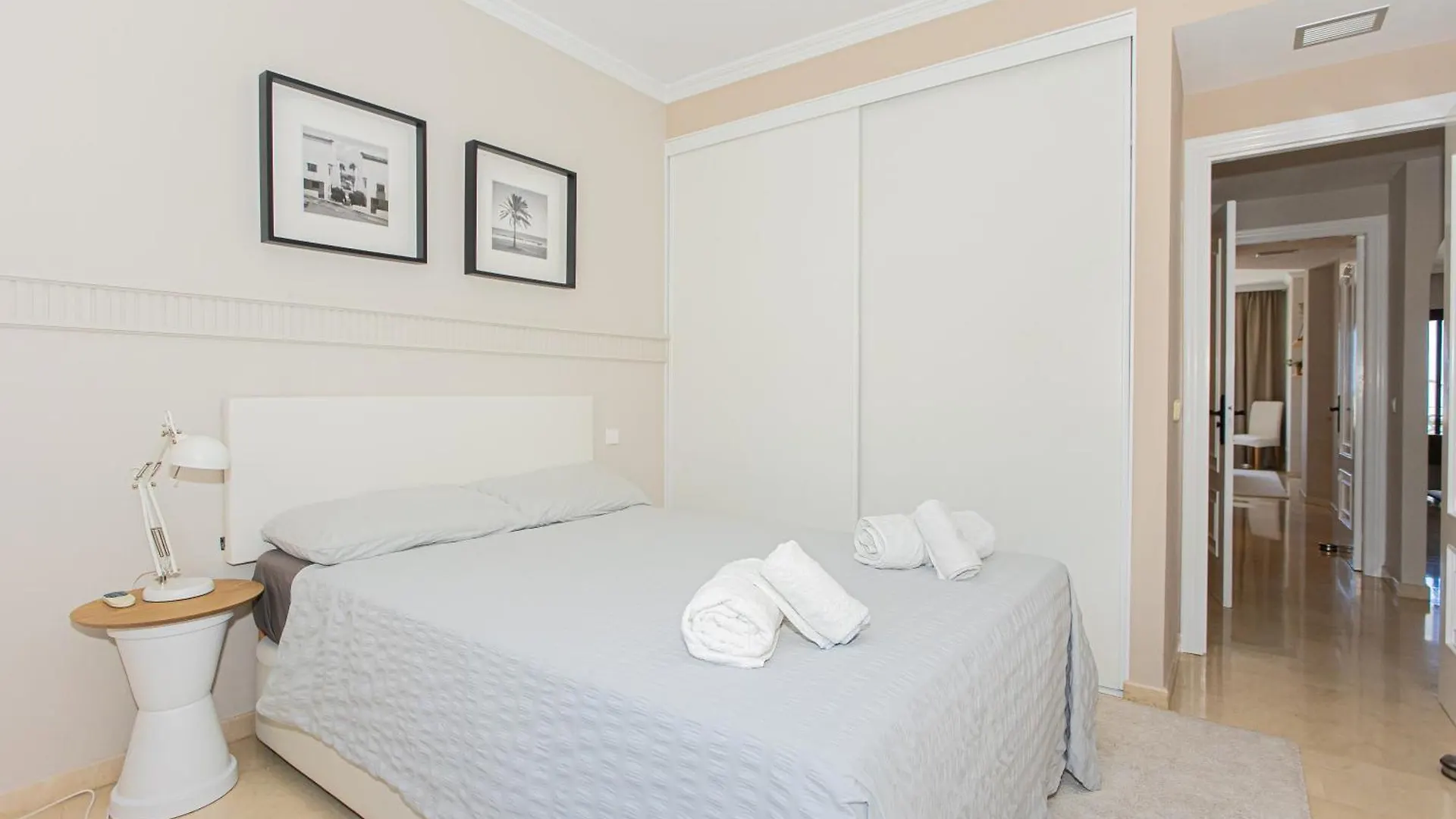 Los Arqueros, Benahavis - Holiday Rental Apartment