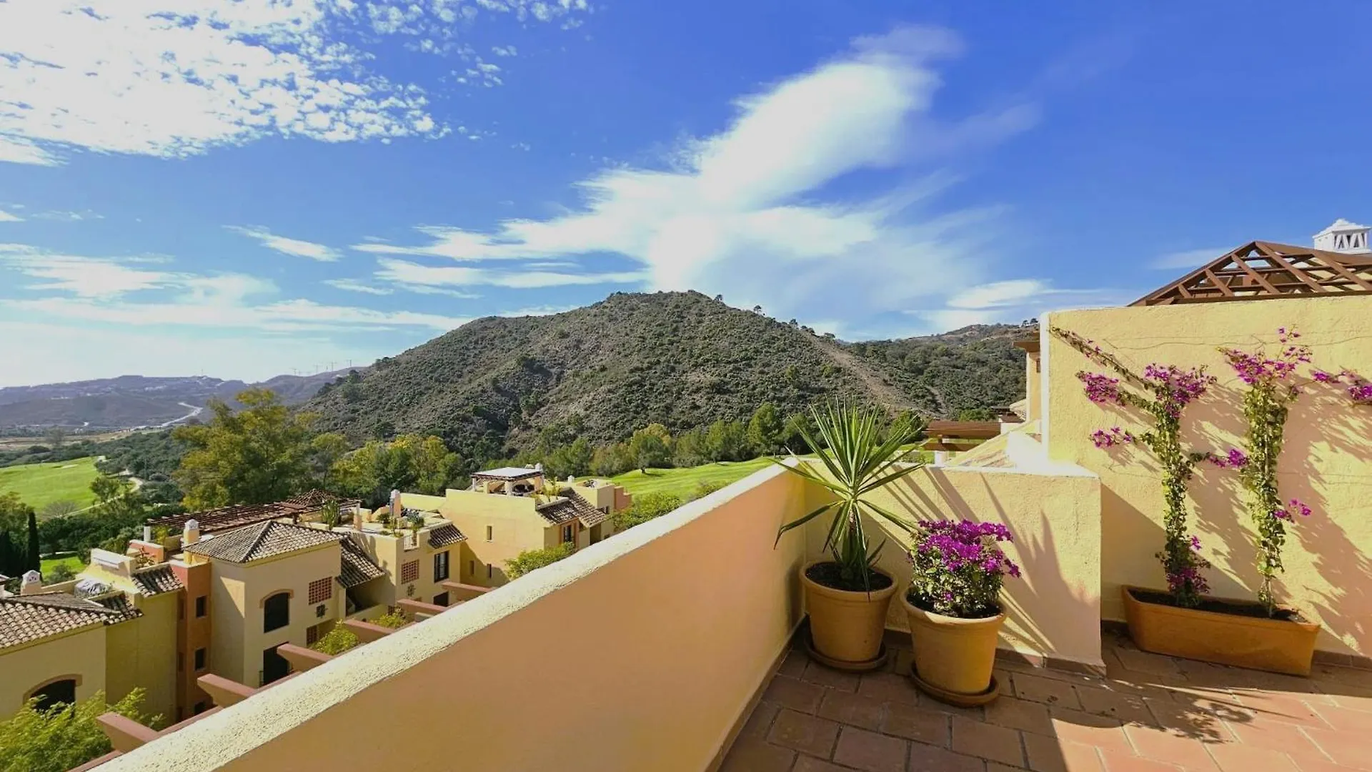 Los Arqueros, Benahavis - Holiday Rental Apartment