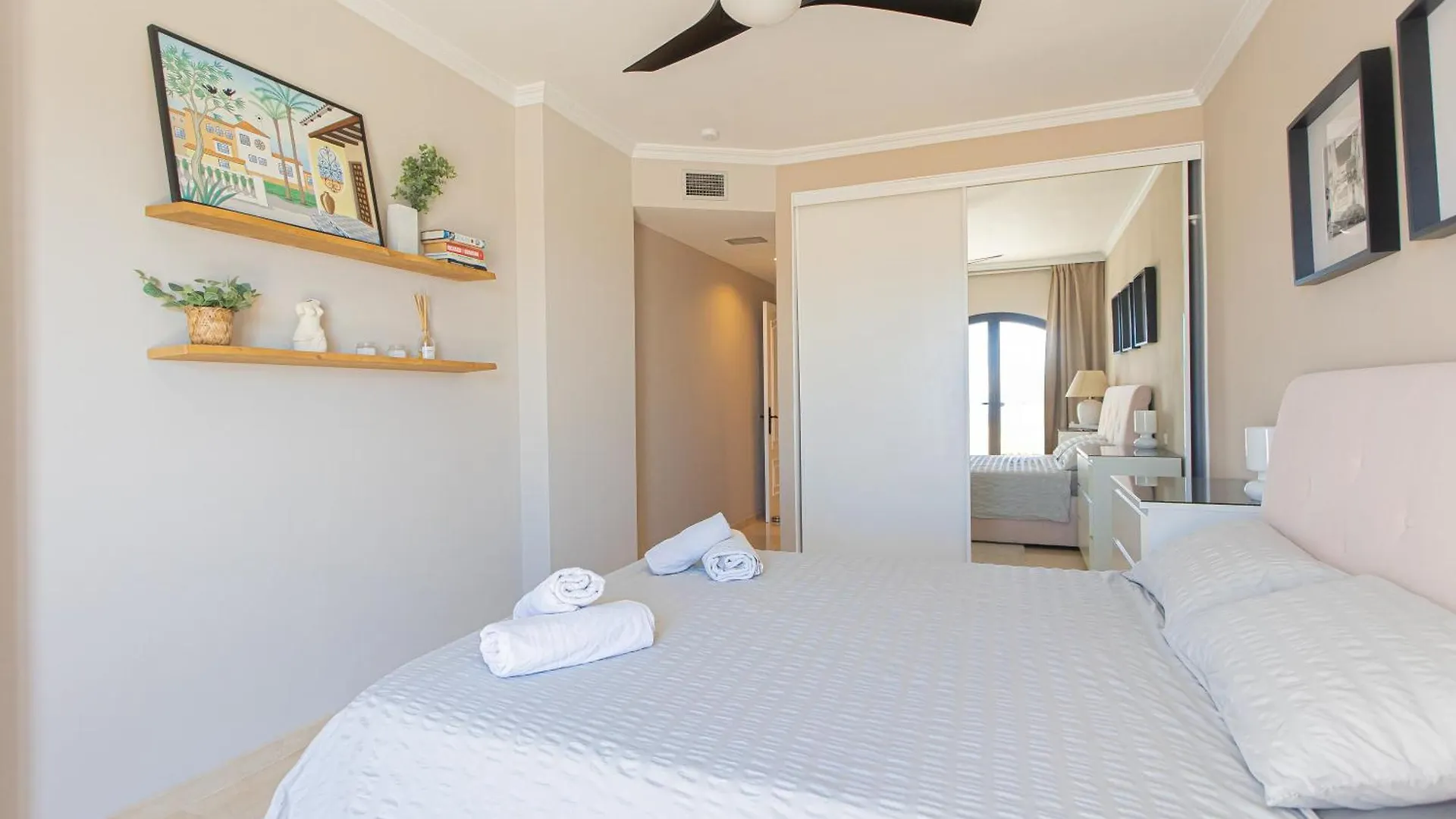 Los Arqueros, Benahavis - Holiday Rental Apartment
