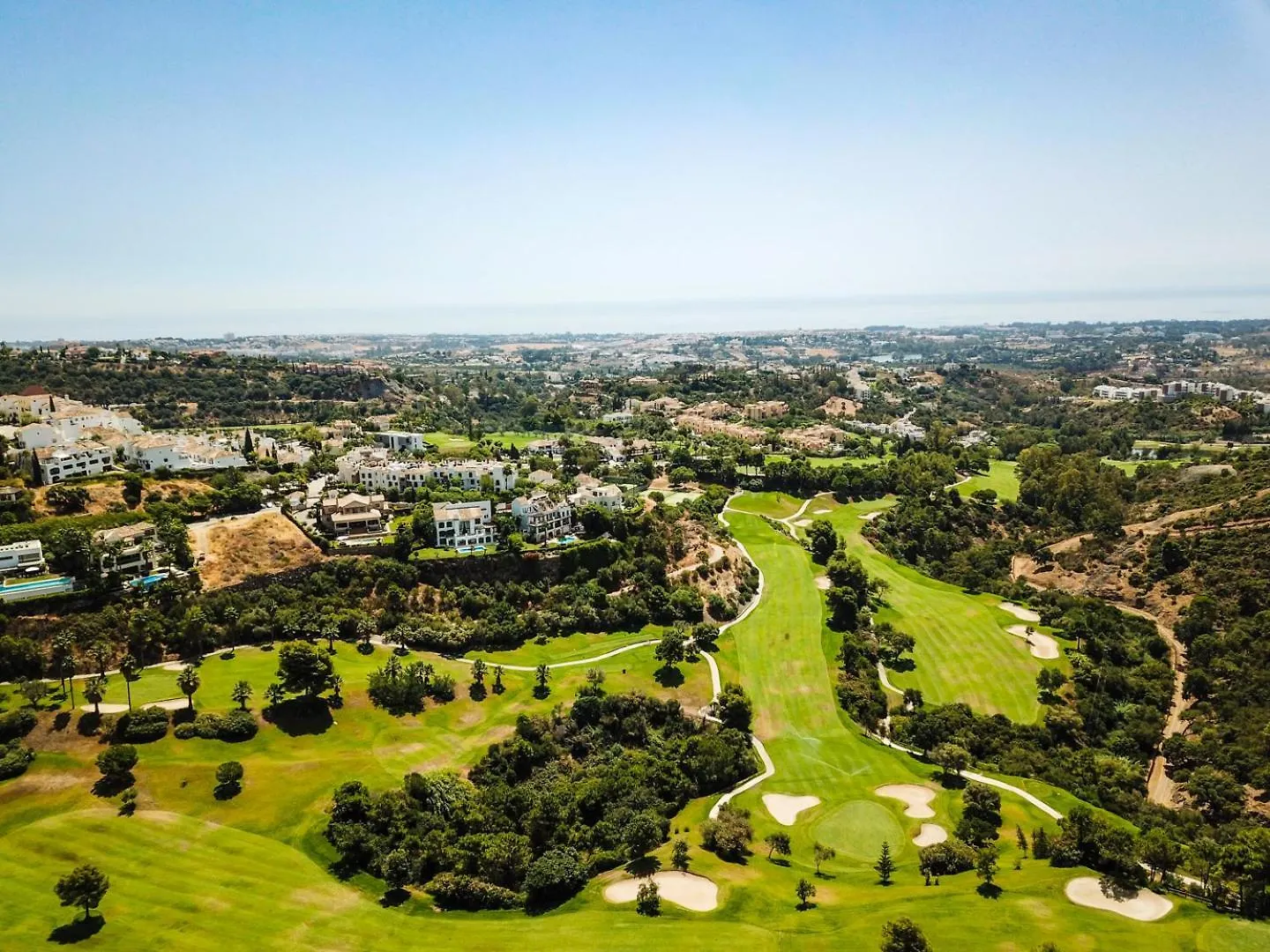 Los Arqueros, Benahavis - Holiday Rental Apartment contacts